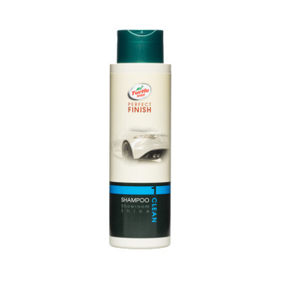 Turtle Wax Perfect Finish Showroom Shine Shampoo 500ml