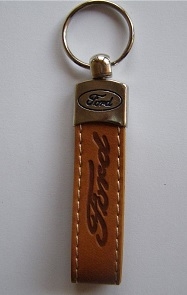 Kľúčenka Ford hnedá