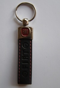 Kľúčenka Fiat čierna