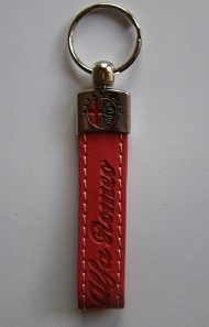 Kľúčenka Alfa Romeo červená