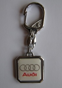 Kľúčenka Audi biela